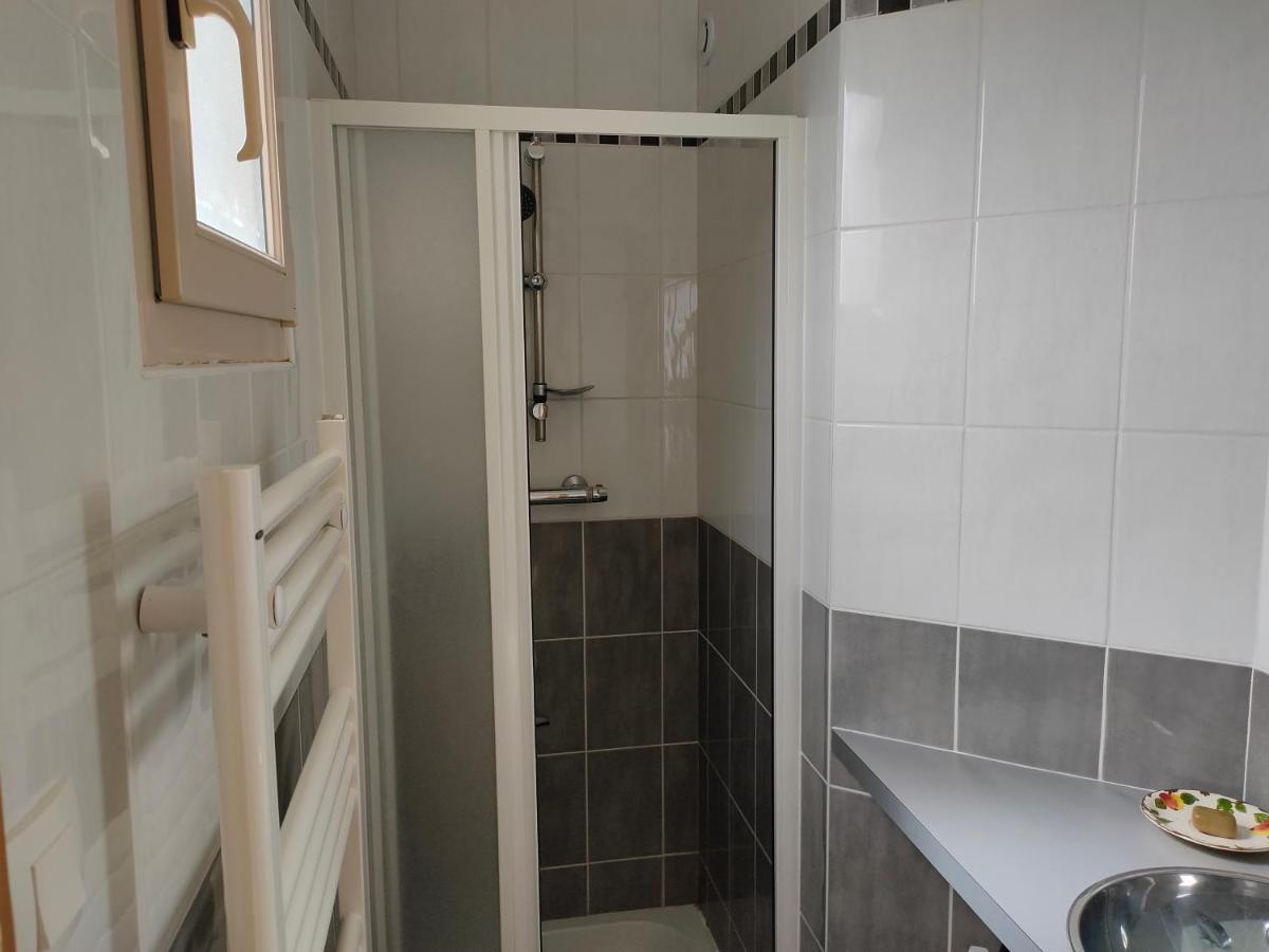 Chambre Avec Sdb Privative En Pleine Campagne Baillou Exterior foto