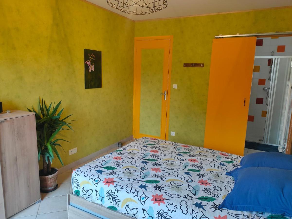 Chambre Avec Sdb Privative En Pleine Campagne Baillou Exterior foto